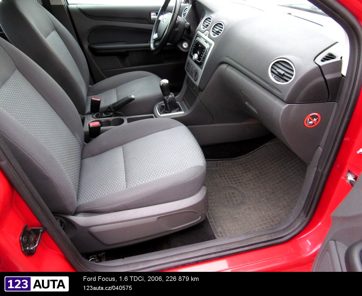 Ford Focus, 2006 - pohled č. 16