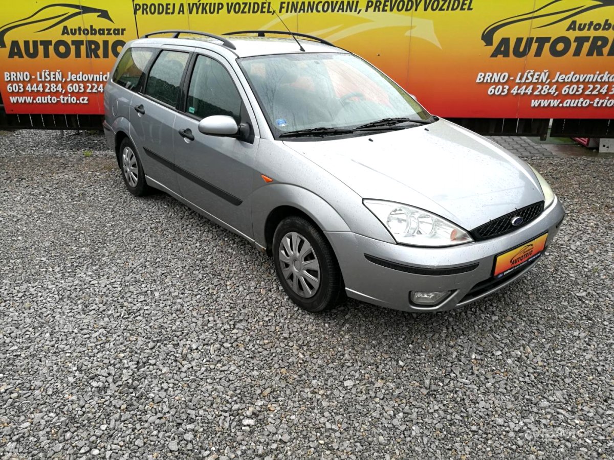 Ford Focus, 2004 - pohled č. 2