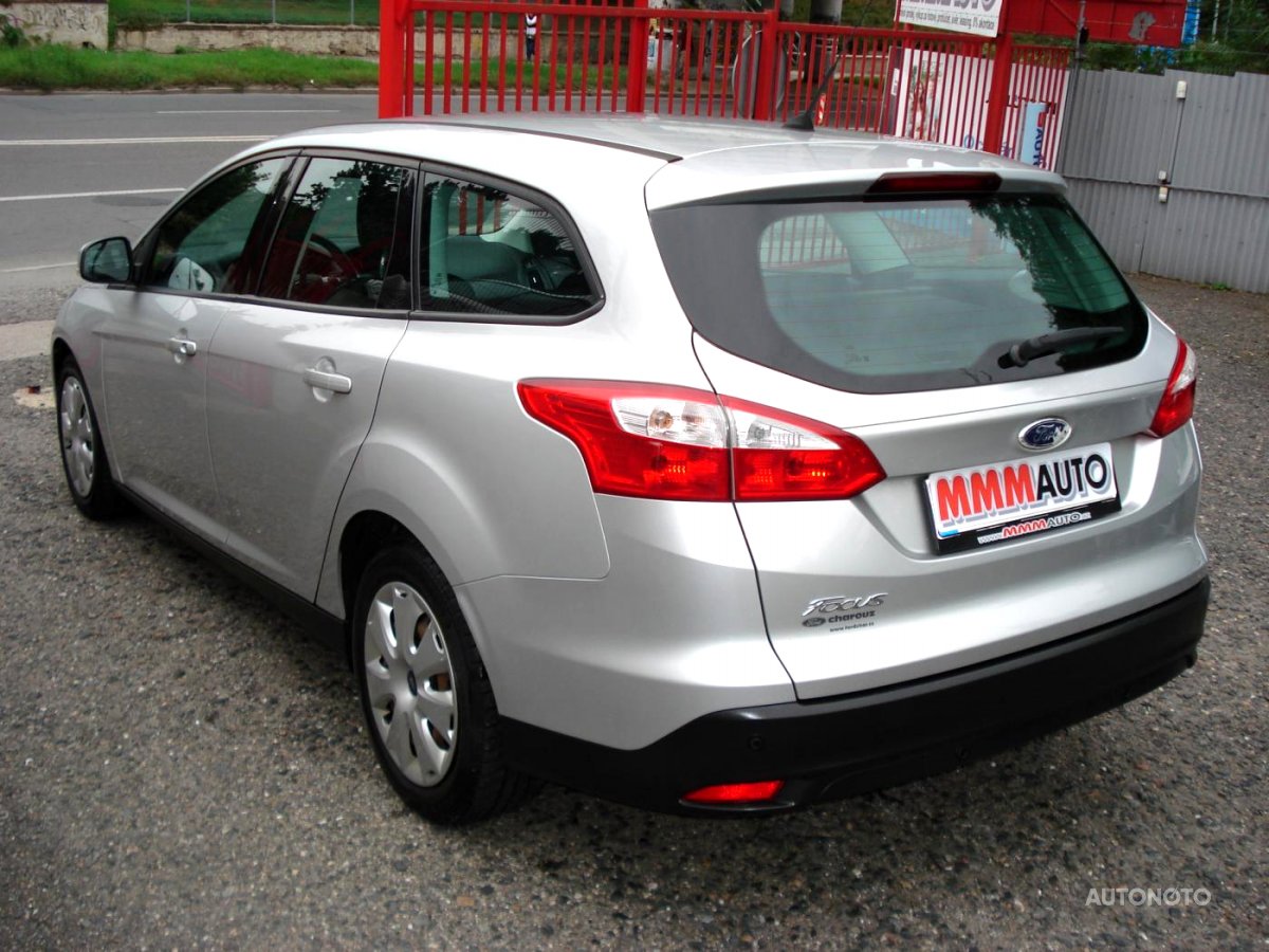 Ford Focus, 2011 - pohled č. 3