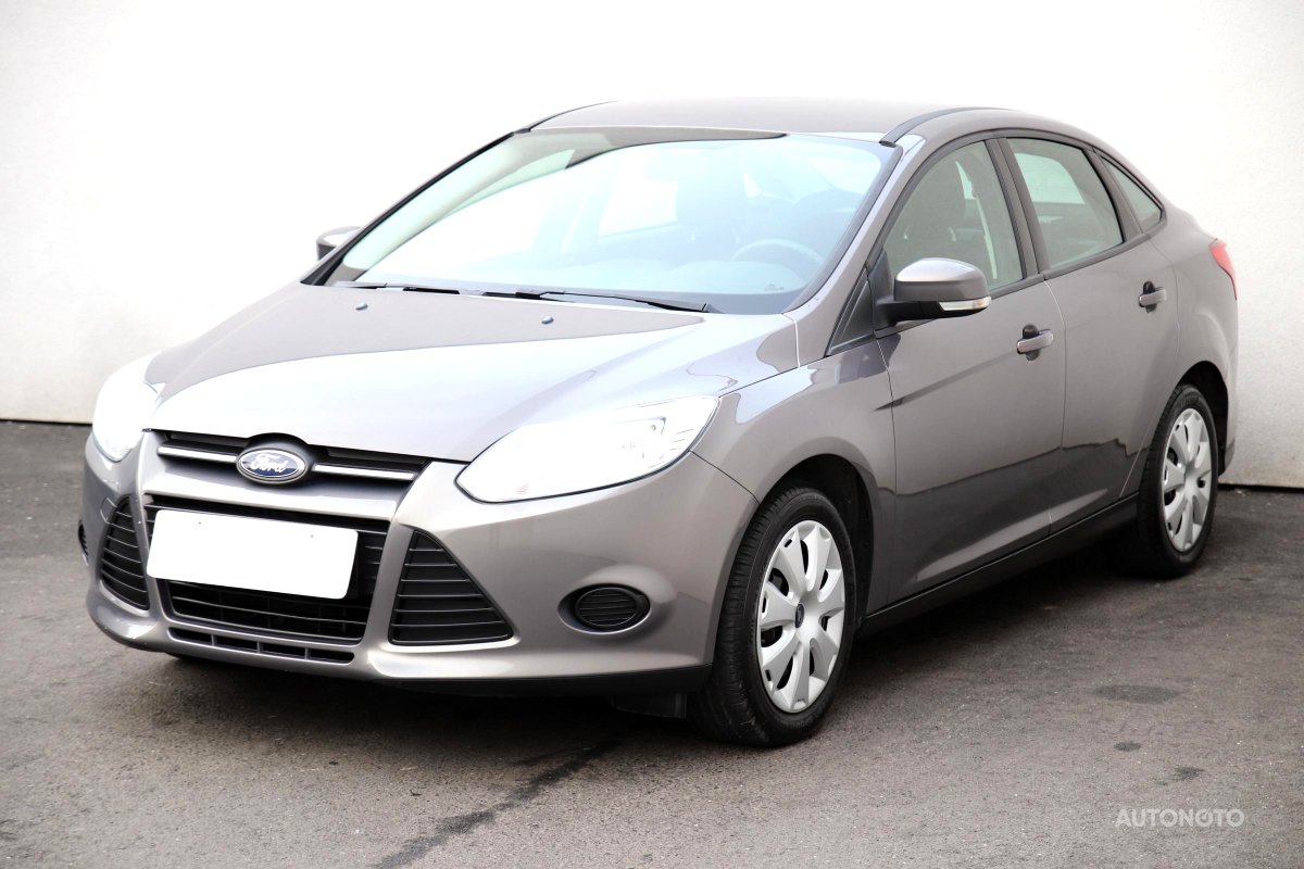 Ford Focus, 2013 - pohled č. 3