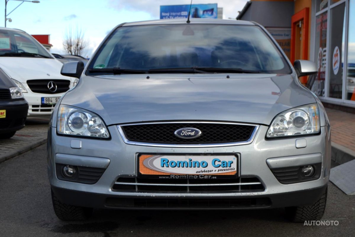 Ford Focus, 2005 - pohled č. 2