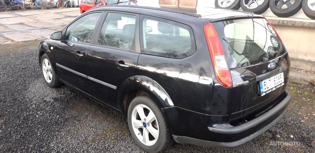 Ford Focus, 2005 - pohled č. 3