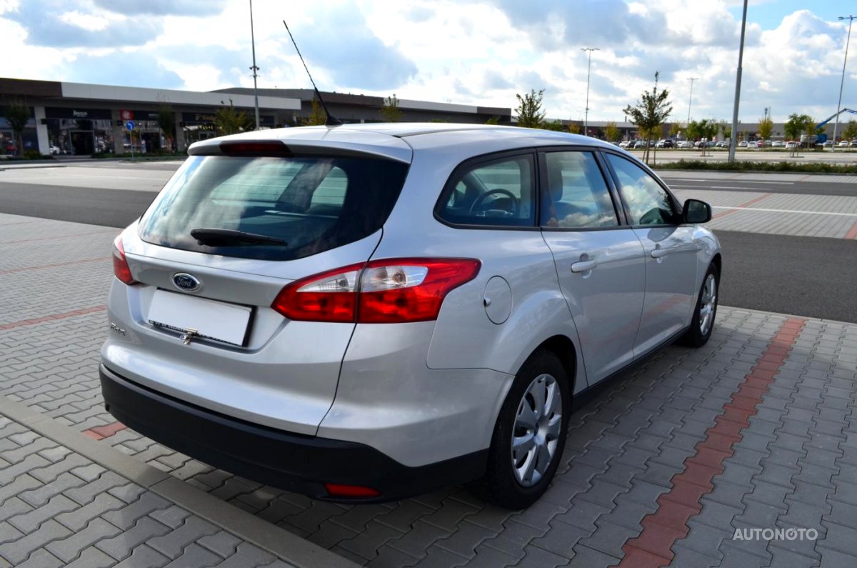 Ford Focus, 2013 - pohled č. 3