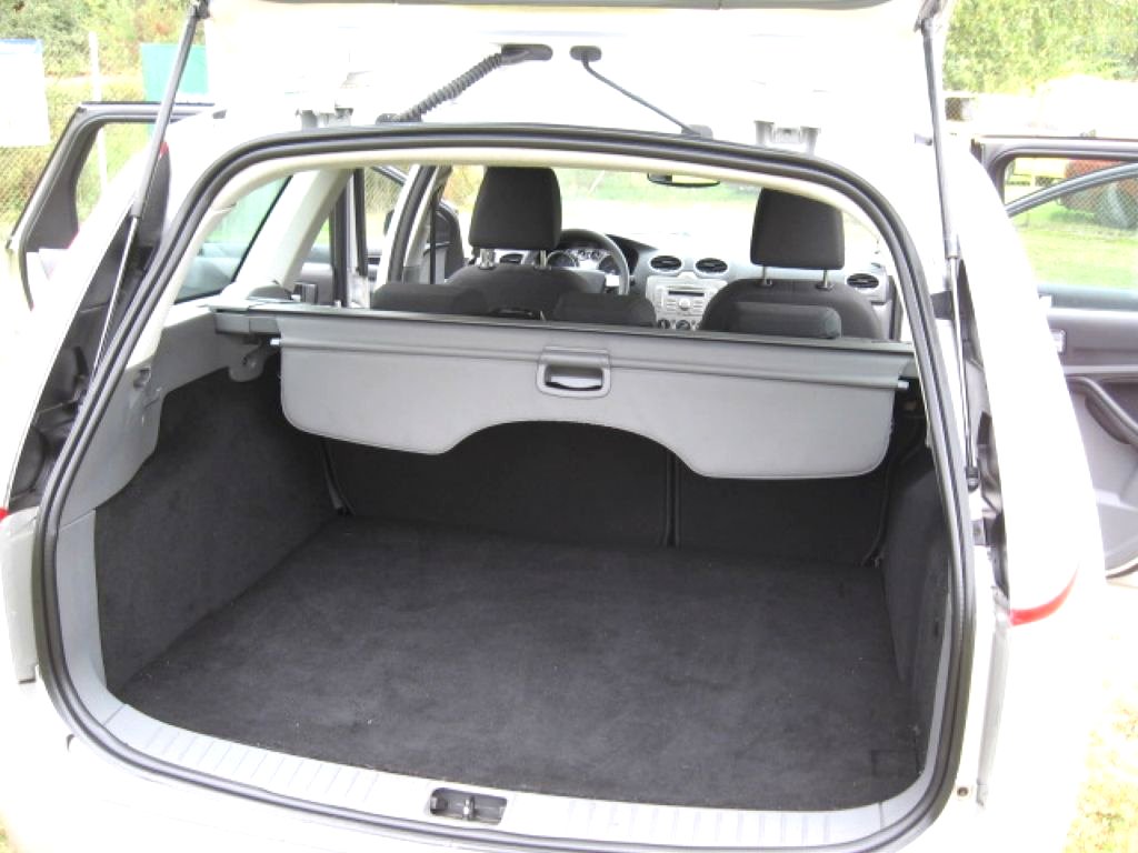 Ford Focus, 2008 - pohled č. 15