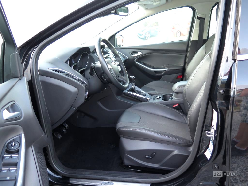 Ford Focus, 2011 - pohled č. 11