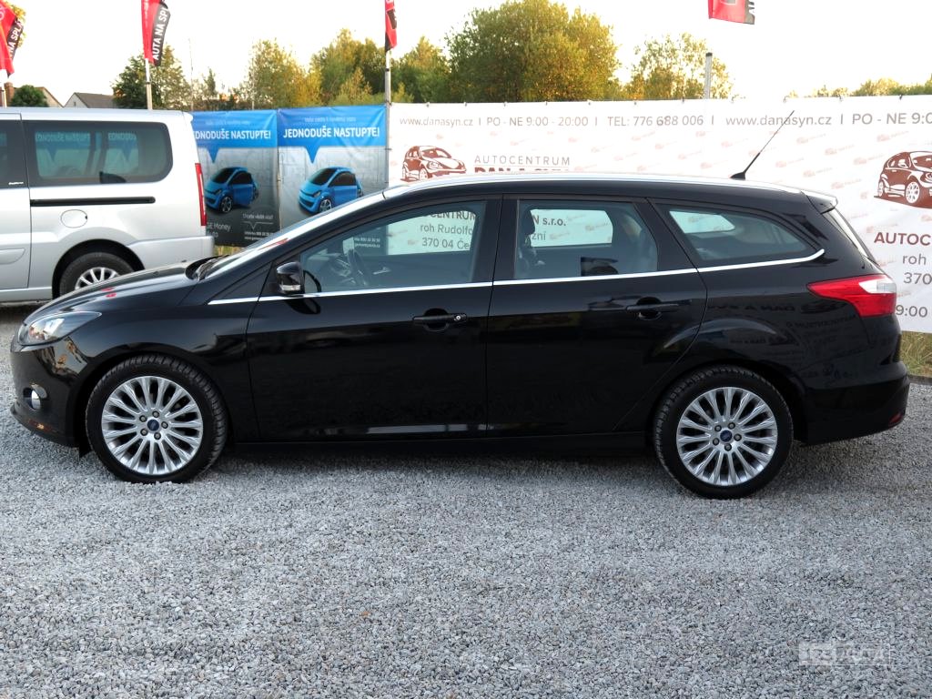 Ford Focus, 2011 - pohled č. 5