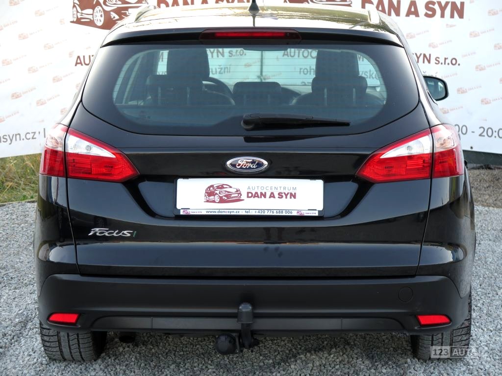 Ford Focus, 2011 - pohled č. 8