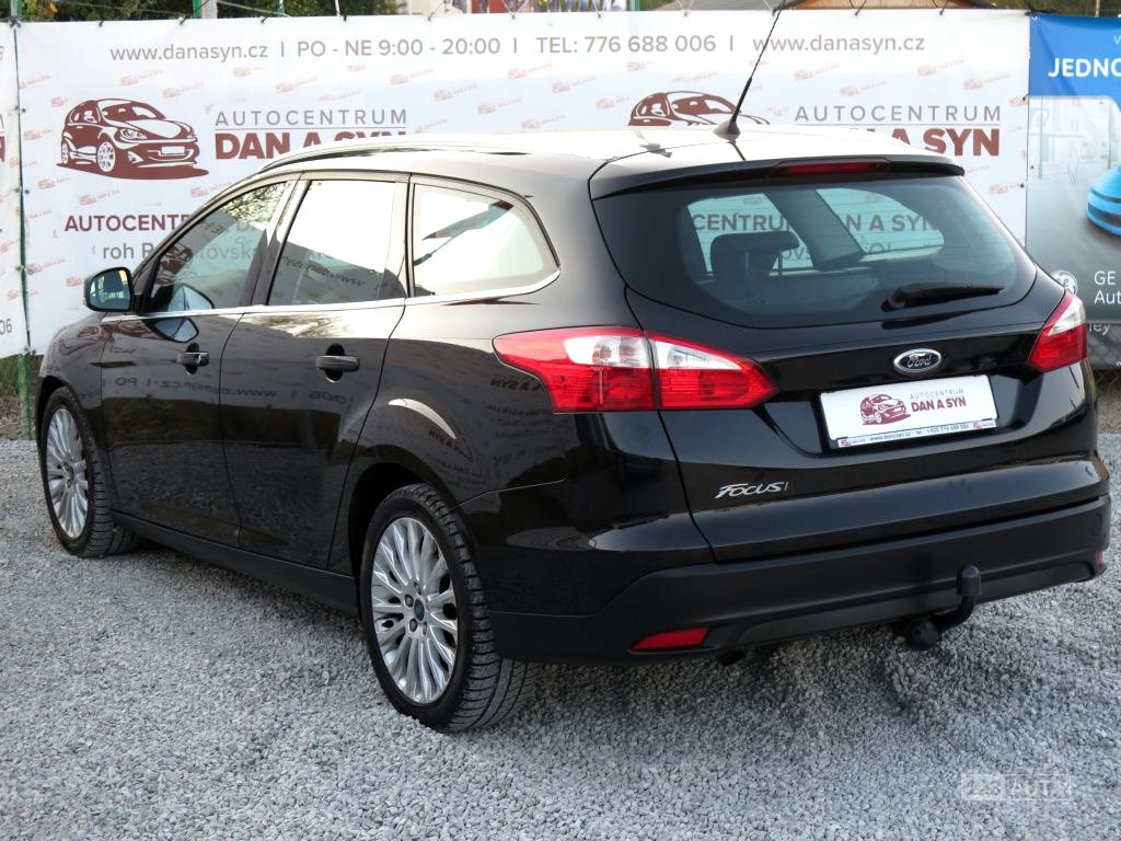 Ford Focus, 2011 - pohled č. 9