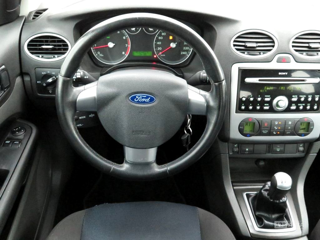 Ford Focus, 2006 - pohled č. 16