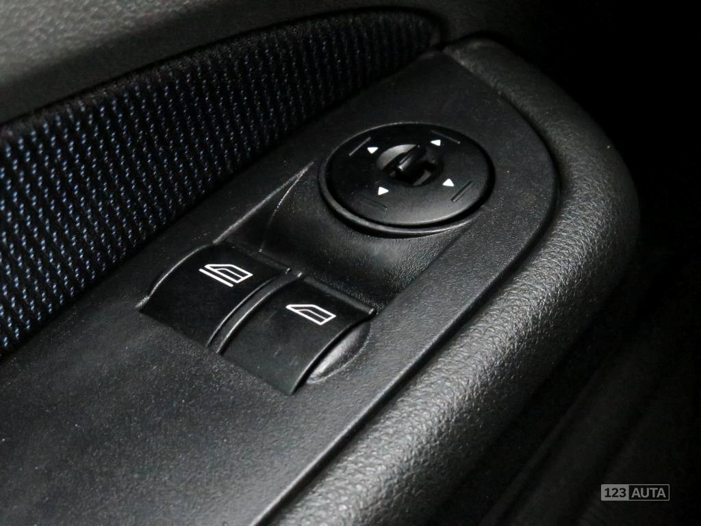 Ford Focus, 2006 - pohled č. 22