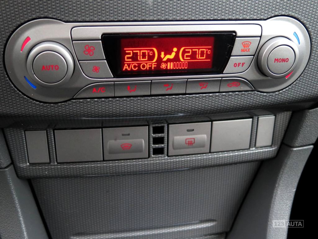 Ford Focus, 2009 - pohled č. 20