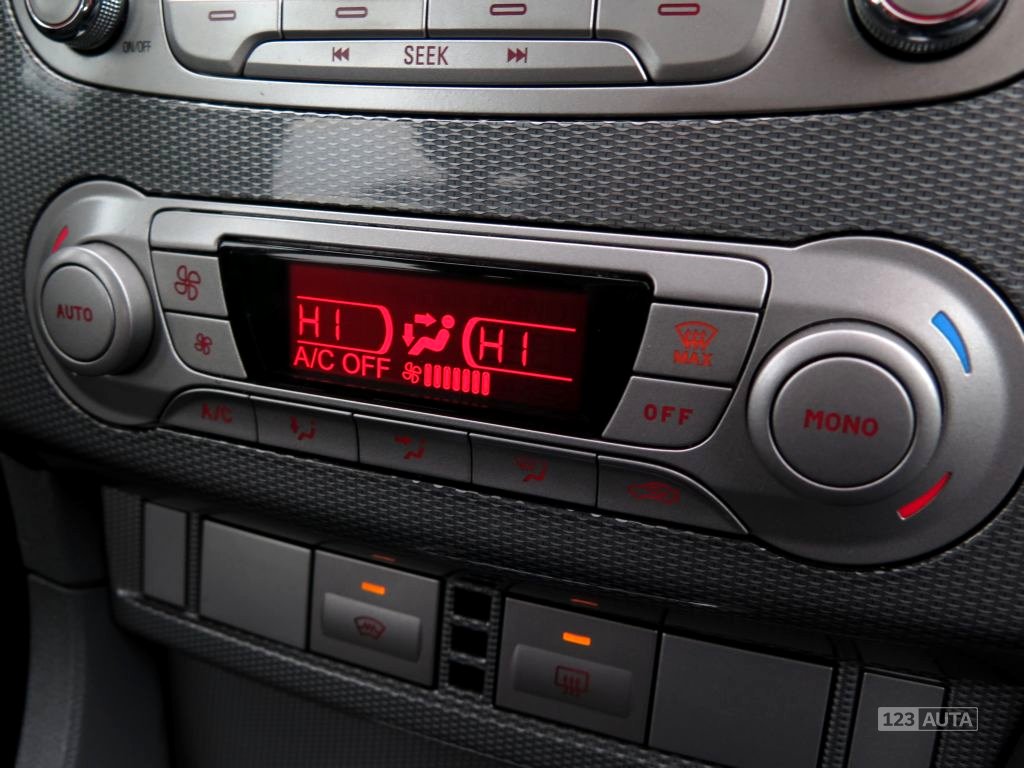 Ford Focus, 2009 - pohled č. 19