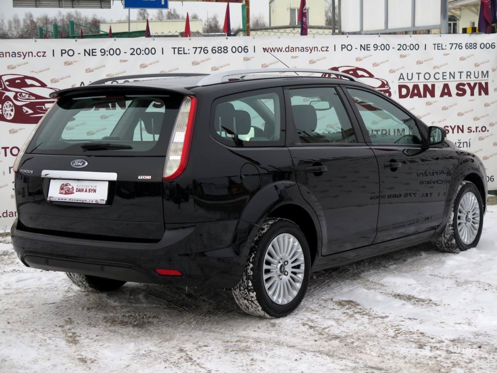 Ford Focus, 2009 - pohled č. 7