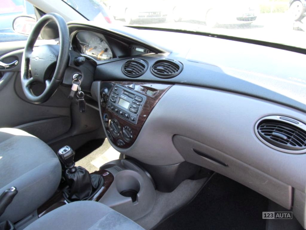 Ford Focus, 1999 - pohled č. 10