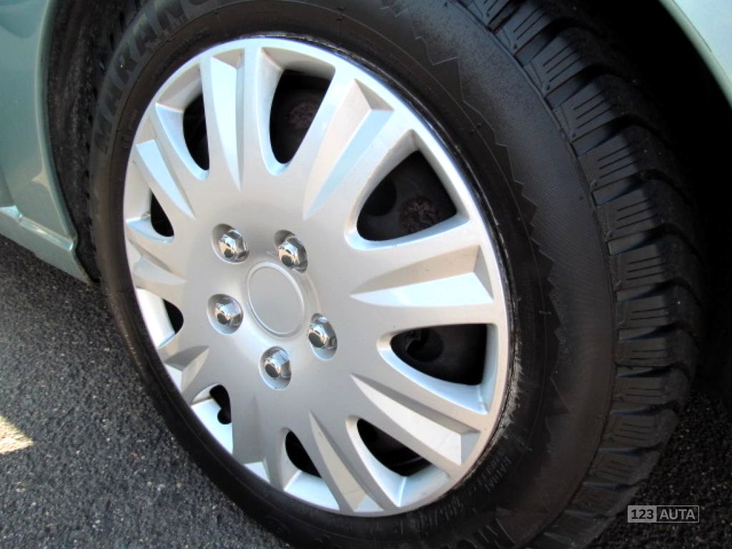 Ford Focus, 1999 - pohled č. 23