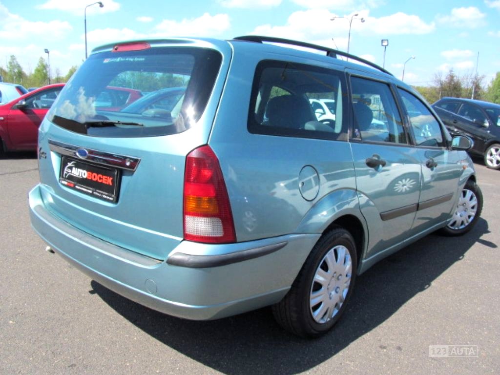 Ford Focus, 1999 - pohled č. 4
