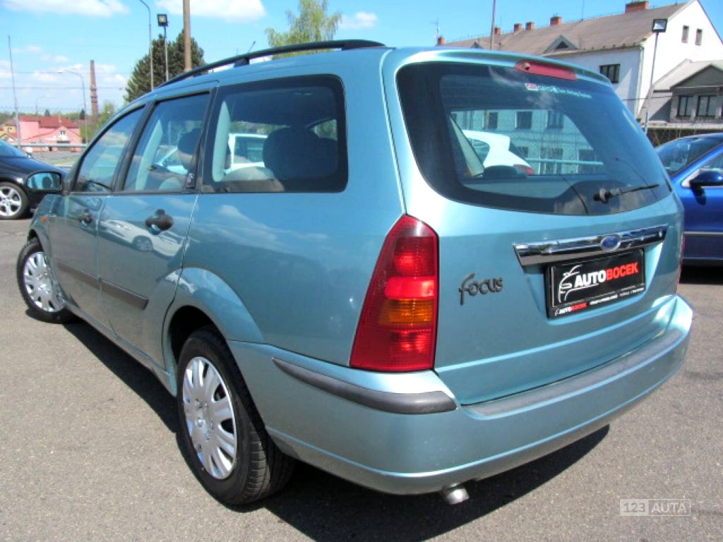 Ford Focus, 1999 - pohled č. 6