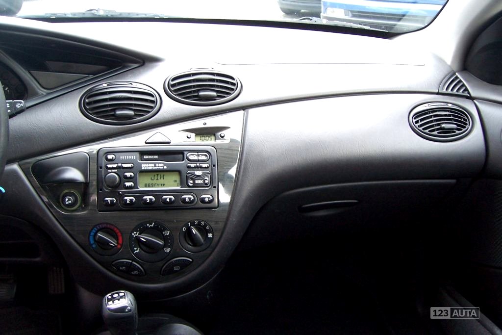 Ford Focus, 2000 - pohled č. 22
