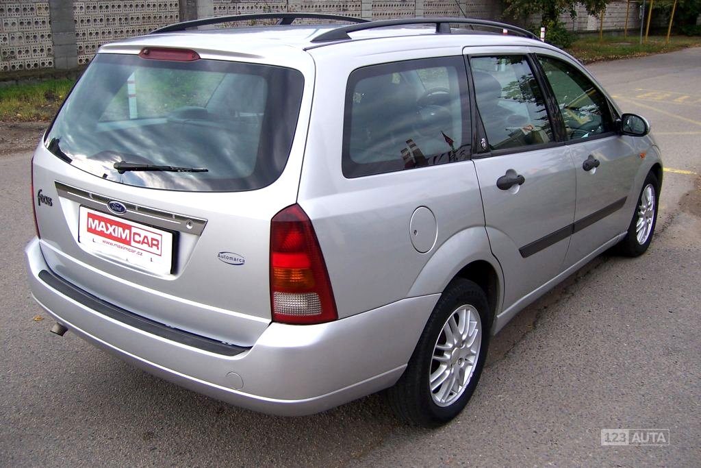 Ford Focus, 2000 - pohled č. 5