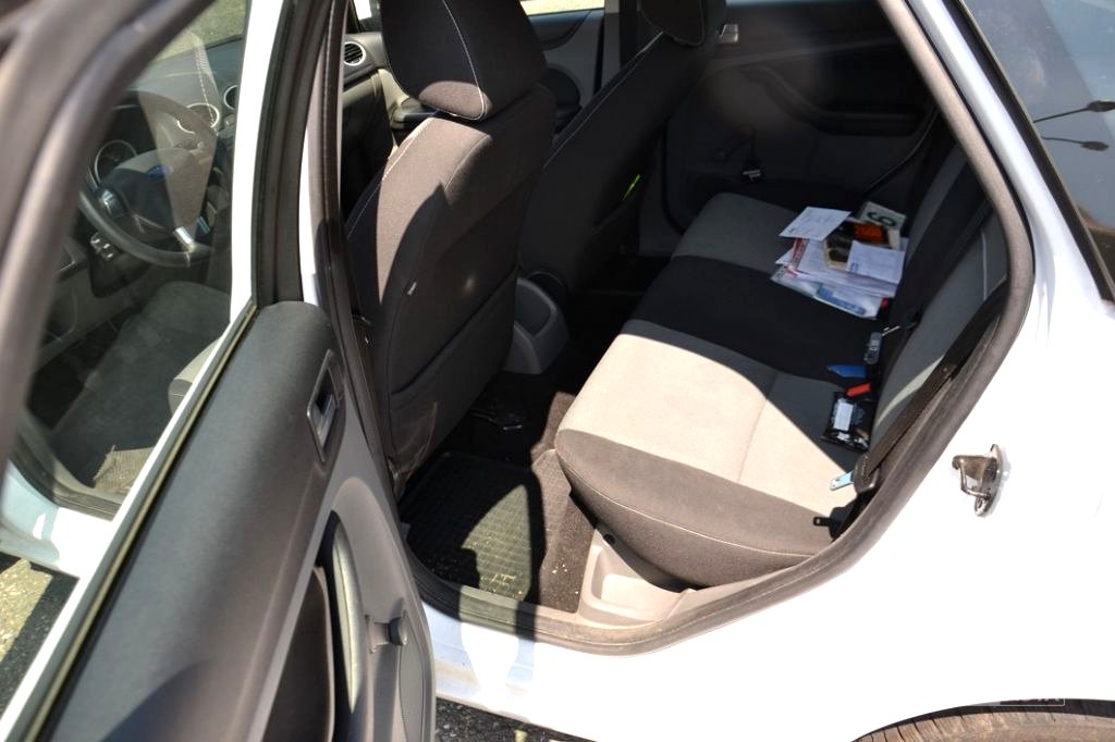 Ford Focus, 2011 - pohled č. 12