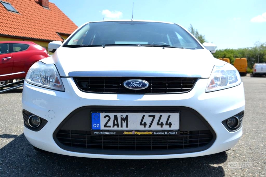 Ford Focus, 2011 - pohled č. 3