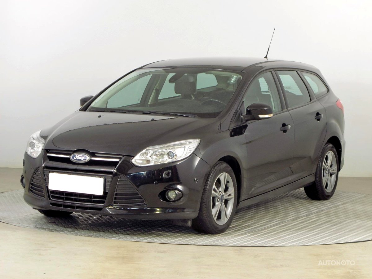 Ford Focus, 2013 - pohled č. 3