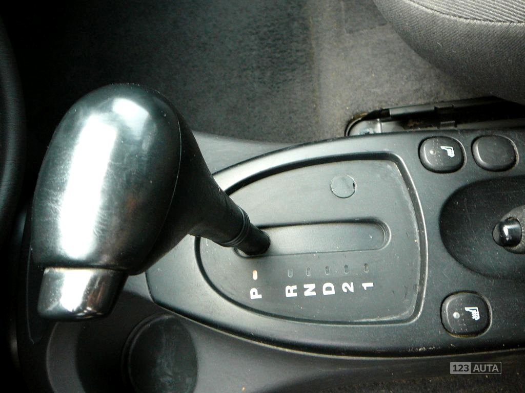 Ford Focus, 2000 - pohled č. 13