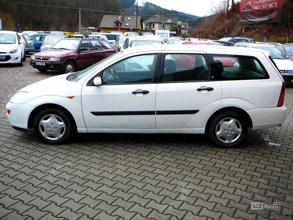 Ford Focus, 2000 - pohled č. 5