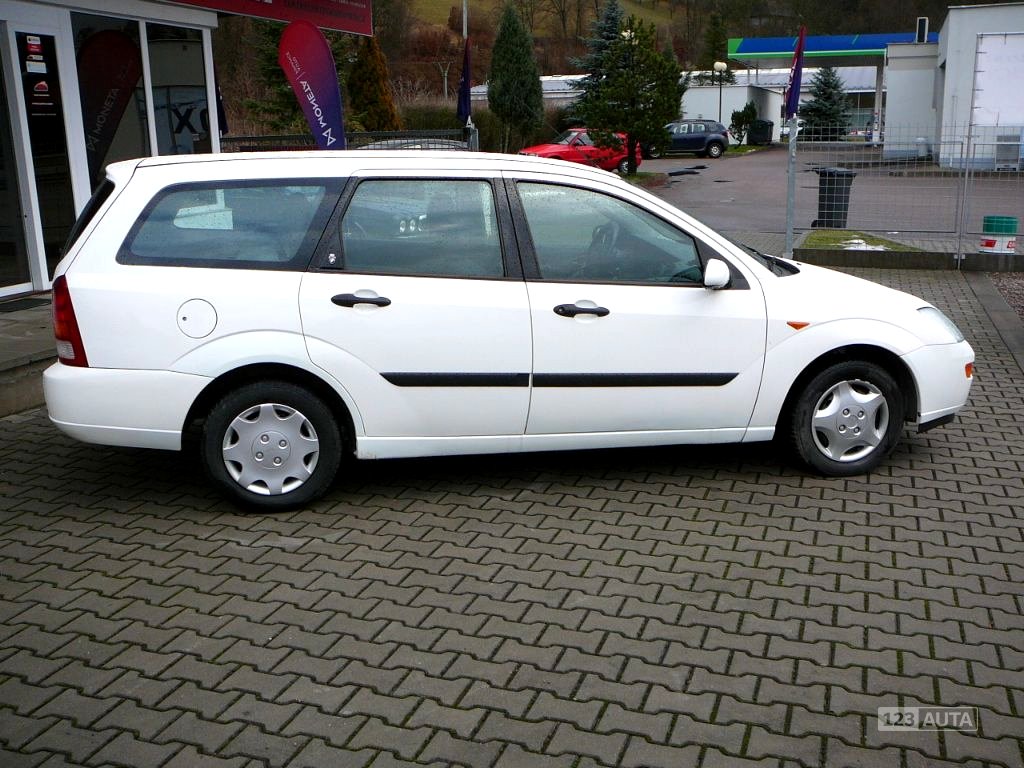 Ford Focus, 2000 - pohled č. 9