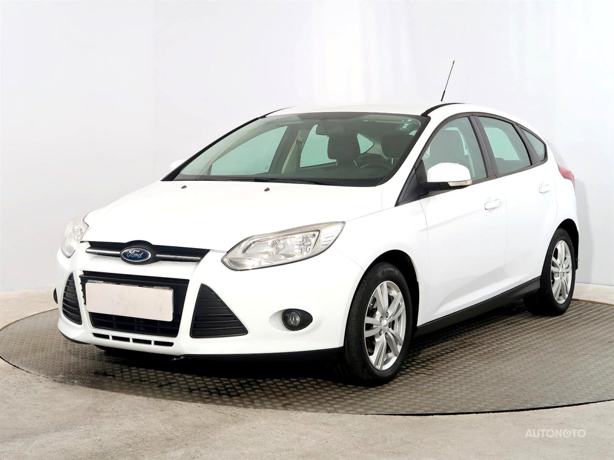 Ford Focus, 2011 - pohled č. 3