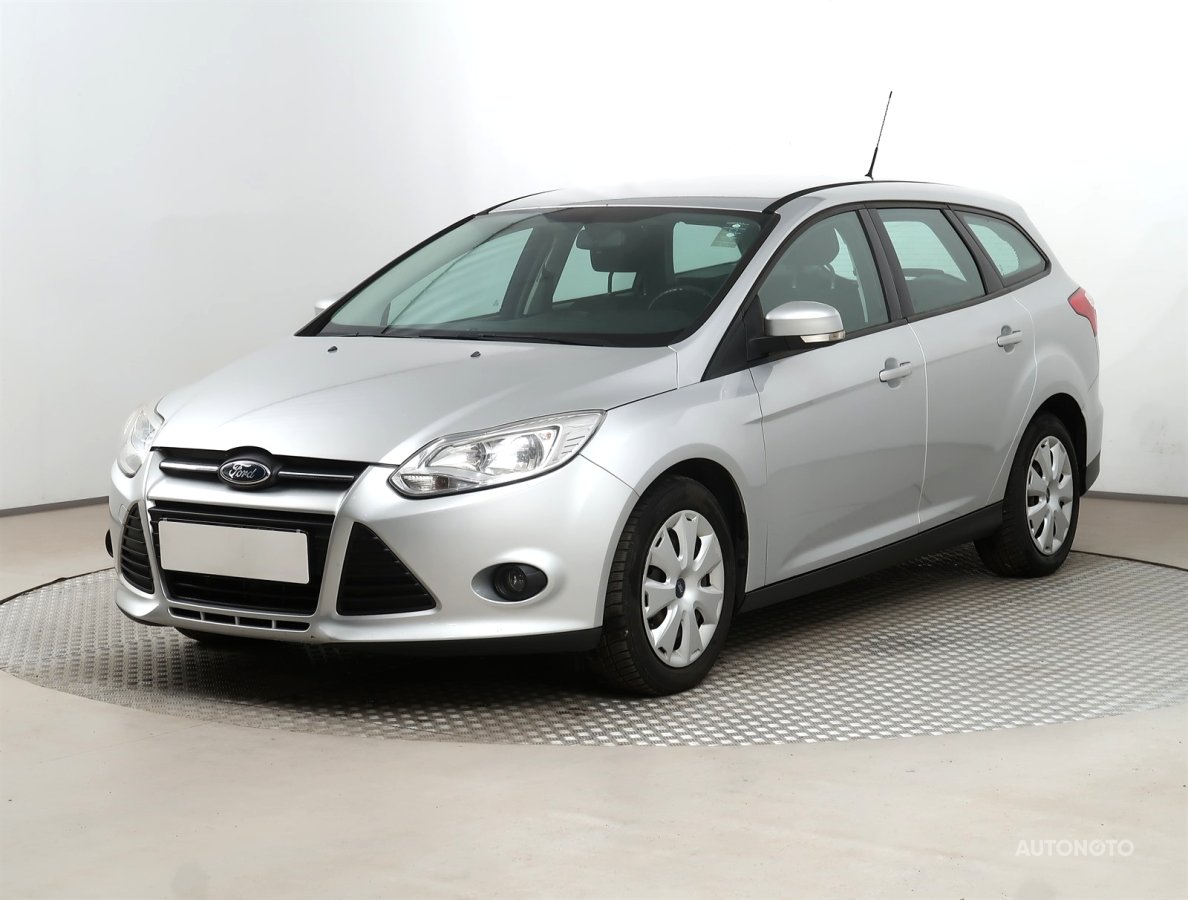 Ford Focus, 2011 - pohled č. 3