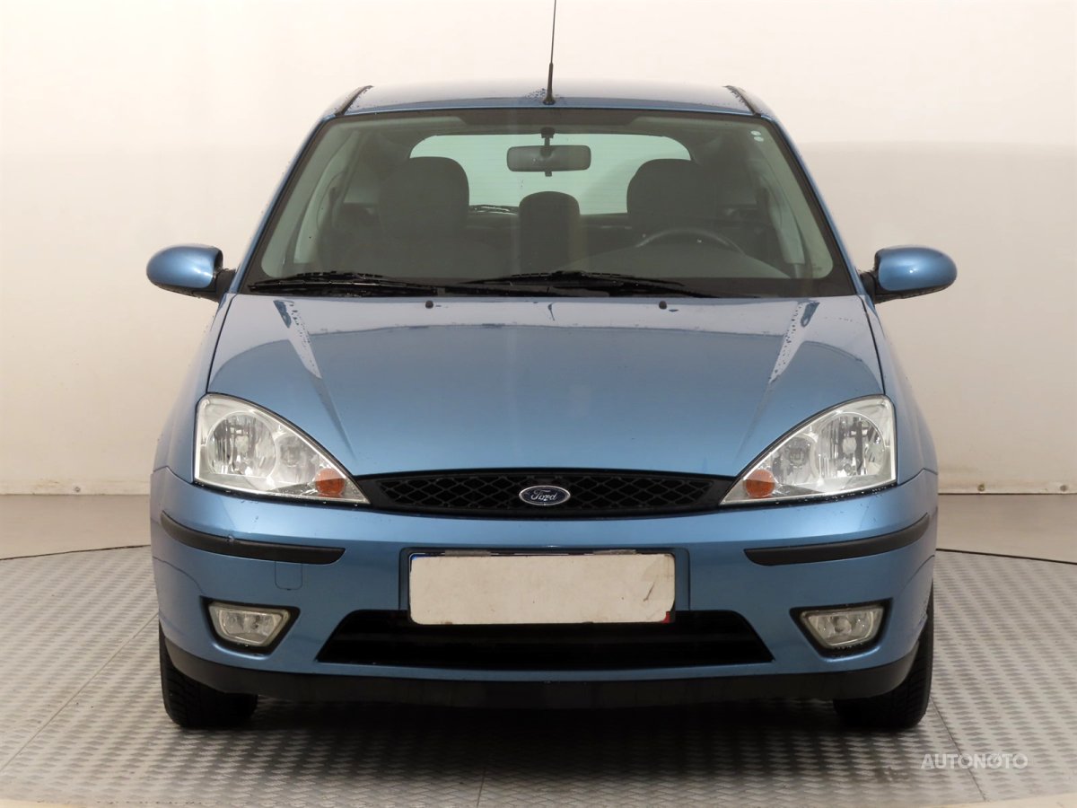 Ford Focus, 2002 - pohled č. 2