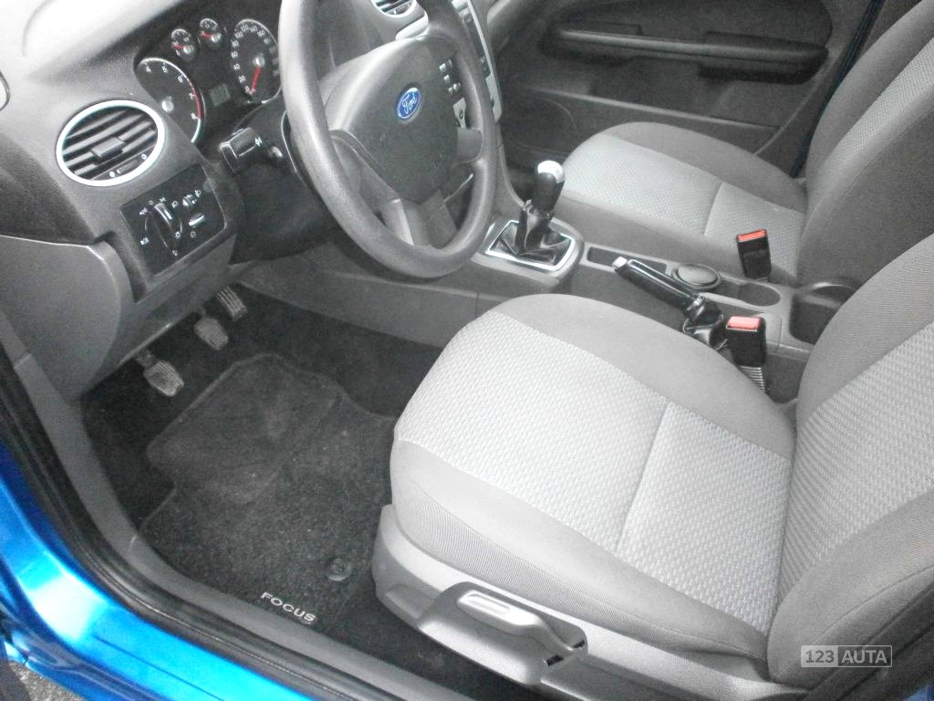 Ford Focus, 2005 - pohled č. 10
