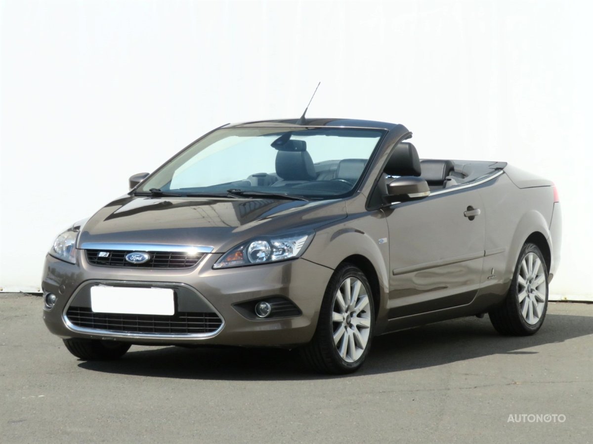 Ford Focus, 2010 - pohled č. 3