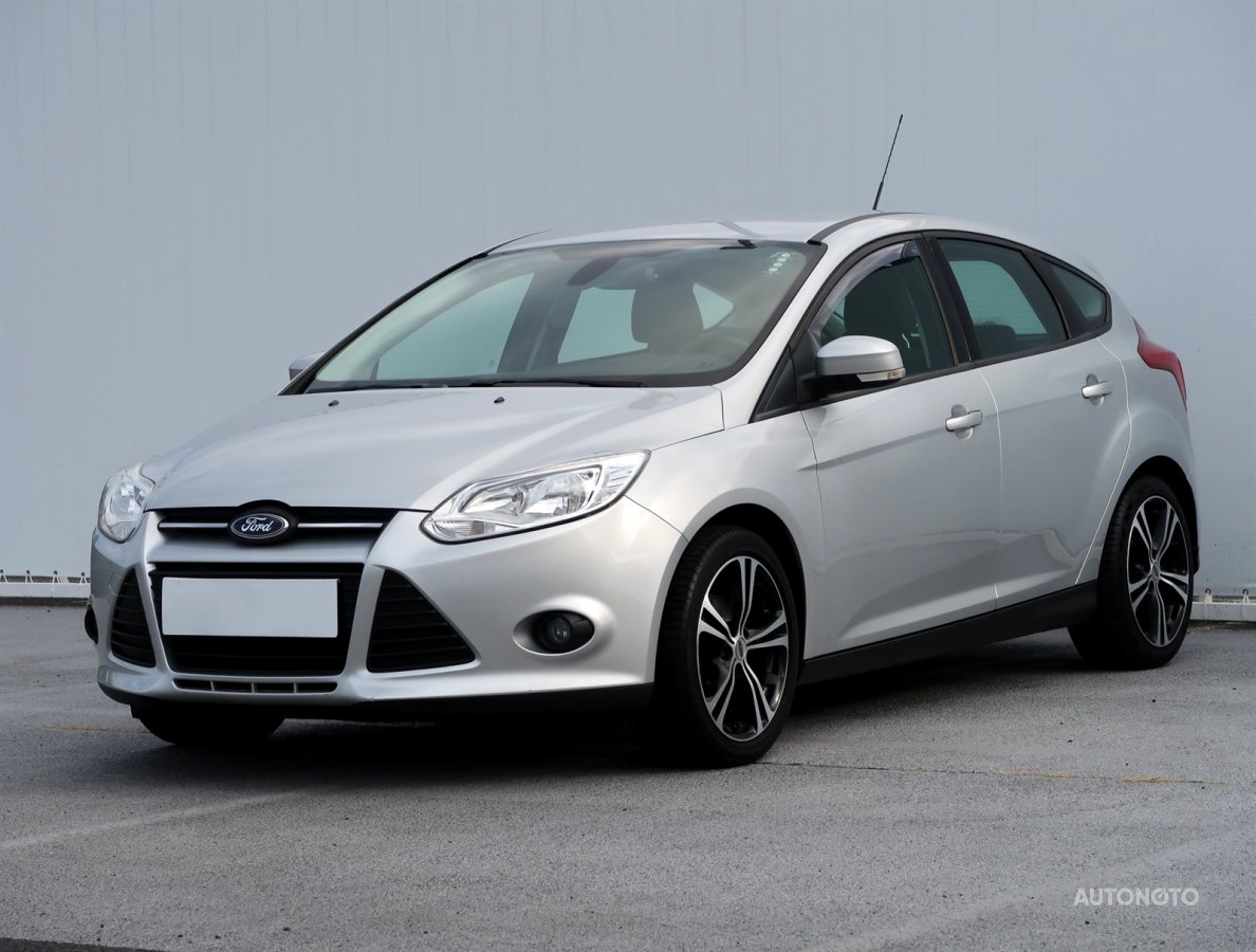 Ford Focus, 2013 - pohled č. 3