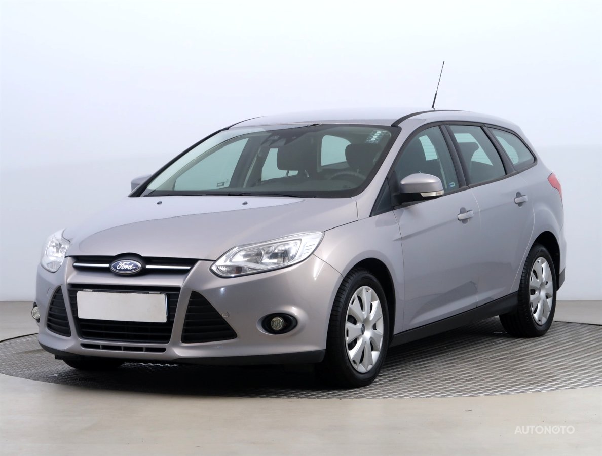 Ford Focus, 2013 - pohled č. 3
