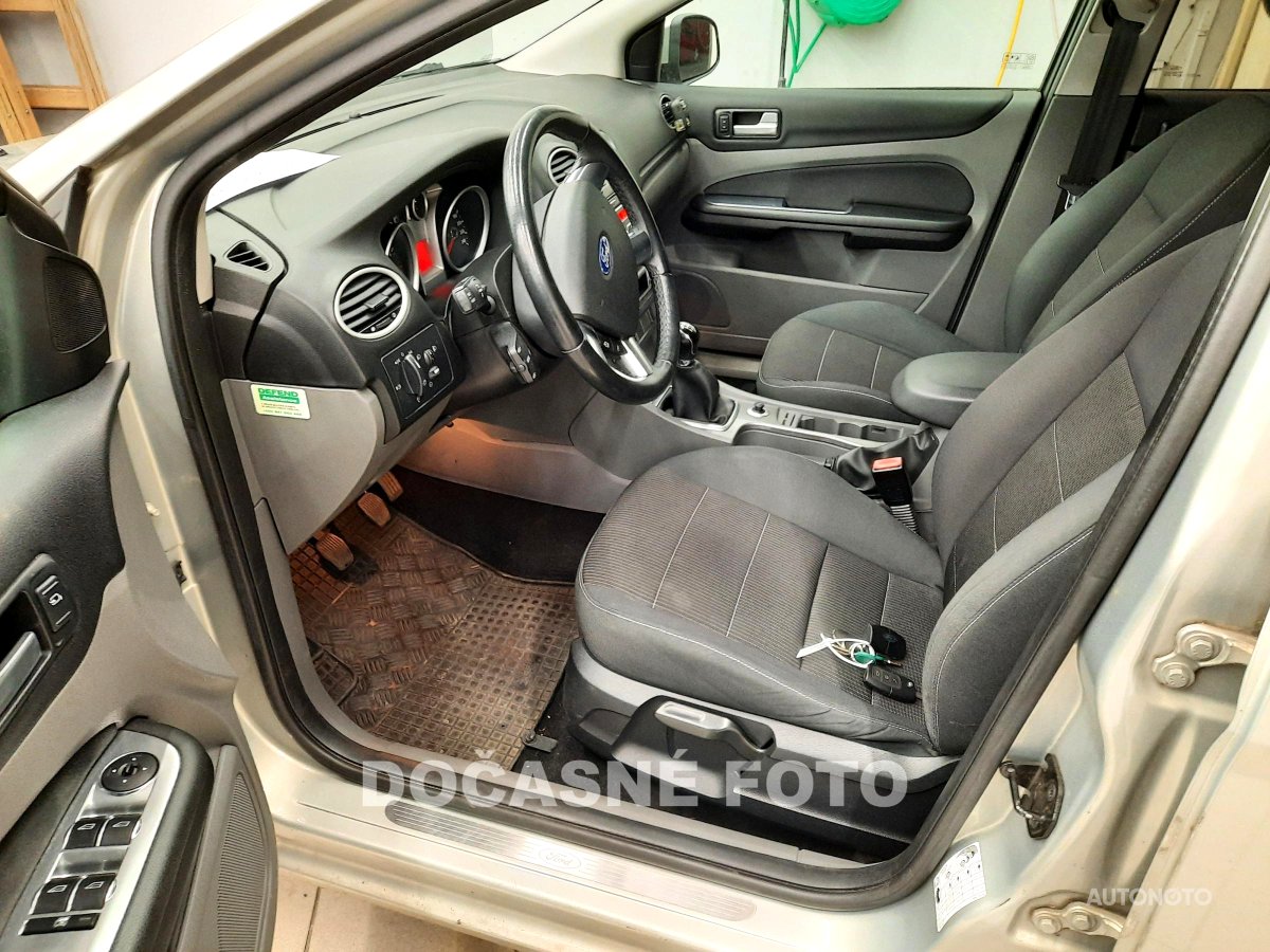 Ford Focus, 2009 - pohled č. 3