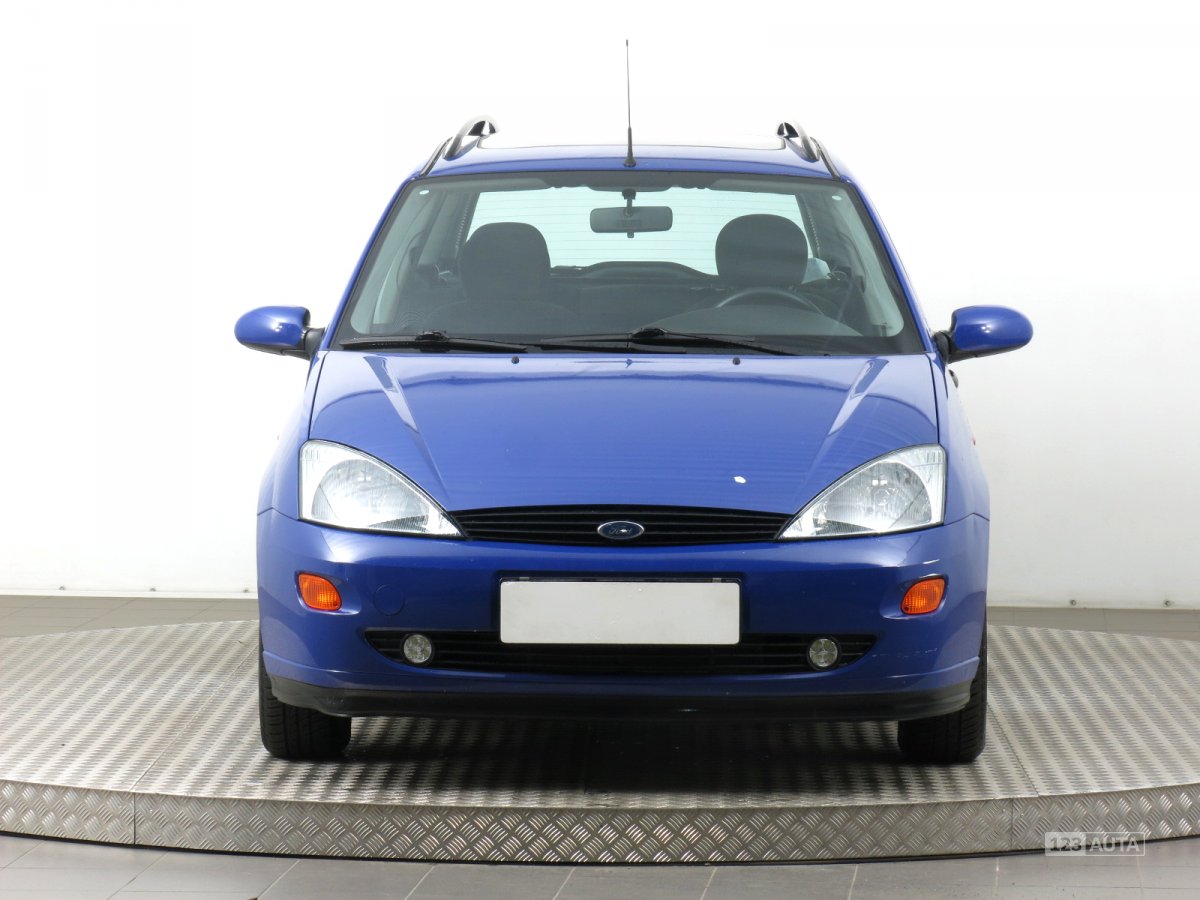 Ford Focus, 2000 - pohled č. 2