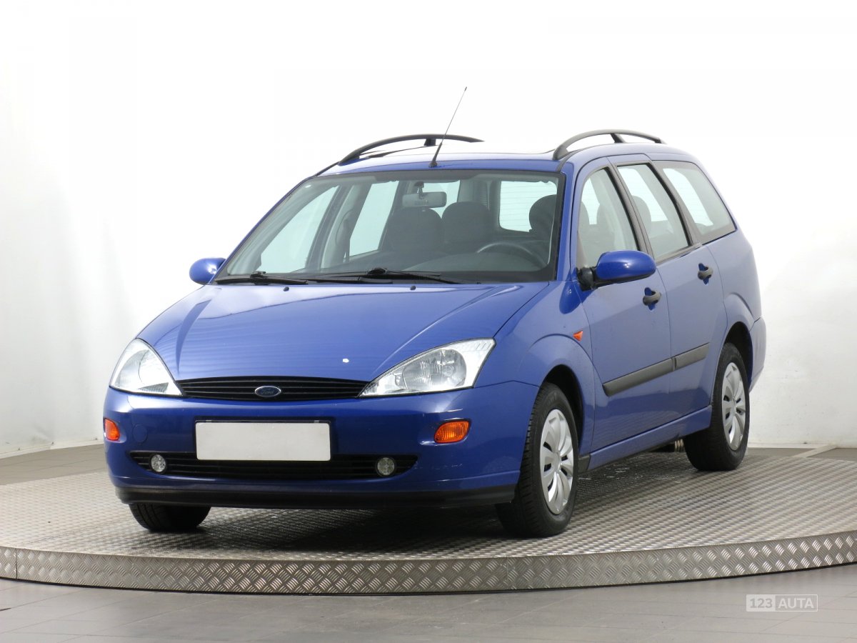 Ford Focus, 2000 - pohled č. 3