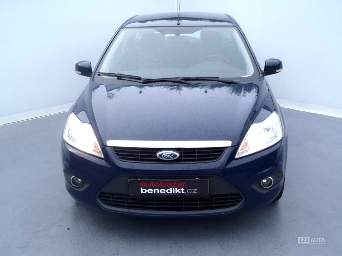 Ford Focus, 2010 - pohled č. 2