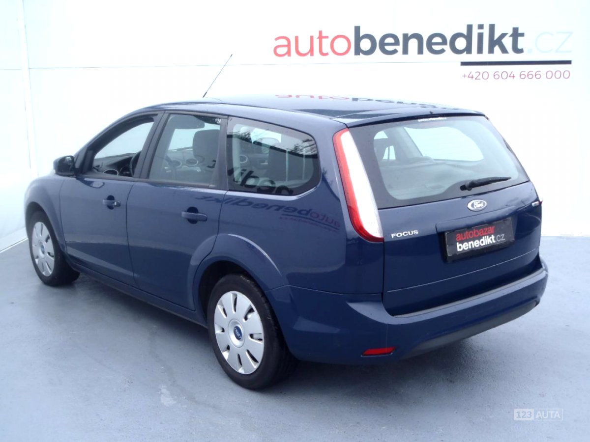 Ford Focus, 2010 - pohled č. 6