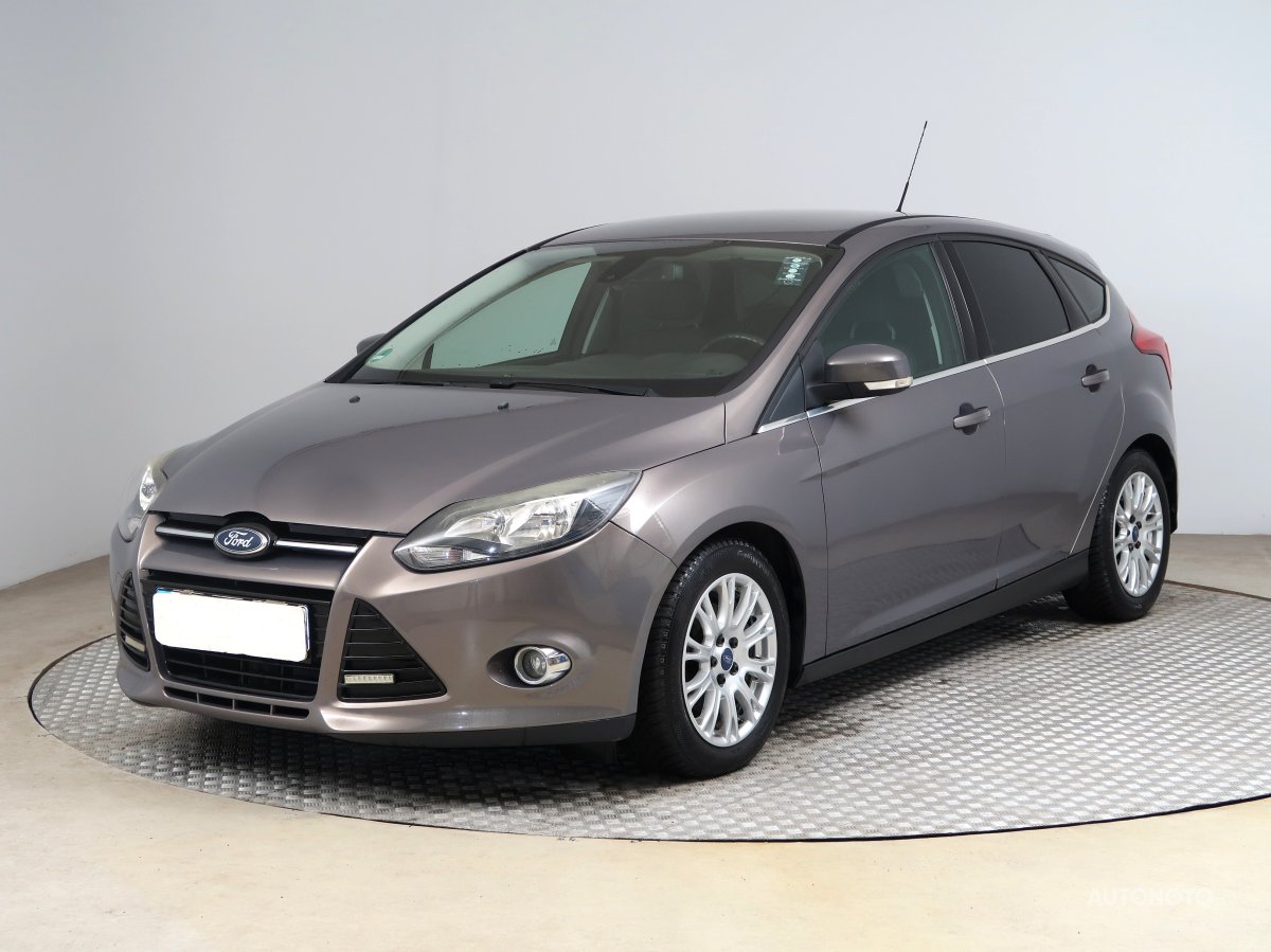 Ford Focus, 2011 - pohled č. 3