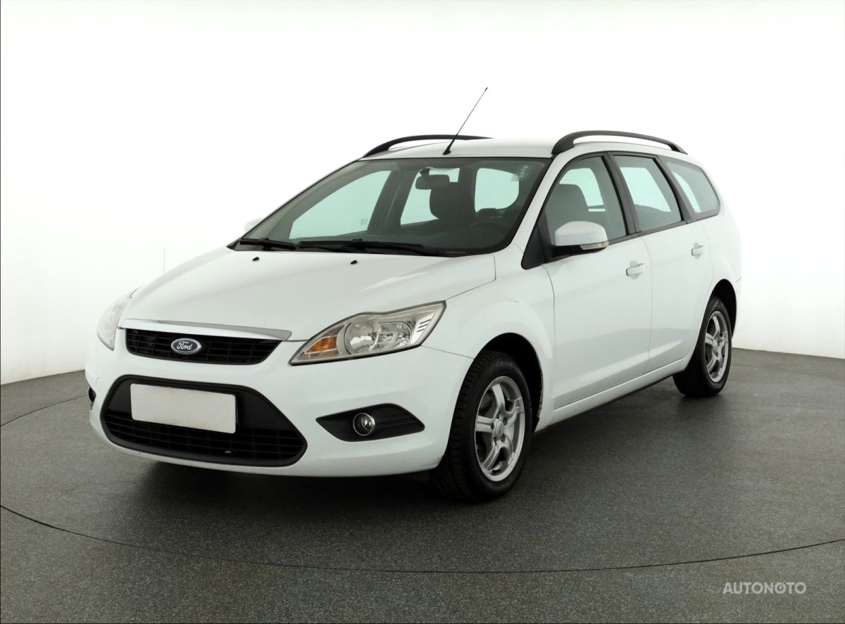 Ford Focus, 2009 - pohled č. 3