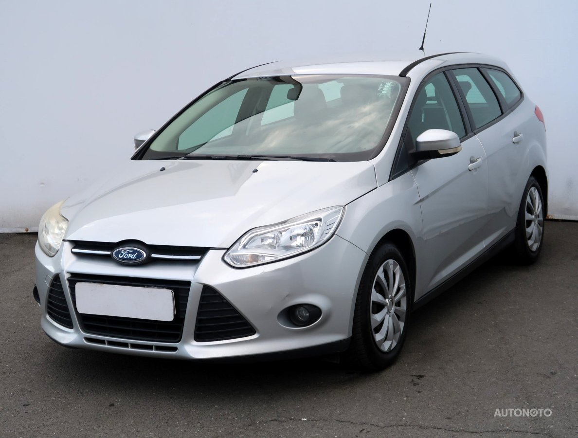 Ford Focus, 2011 - pohled č. 3