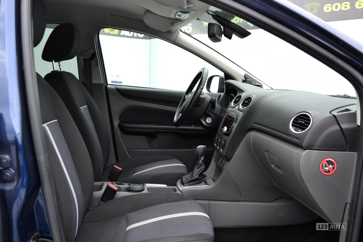 Ford Focus, 2010 - pohled č. 12