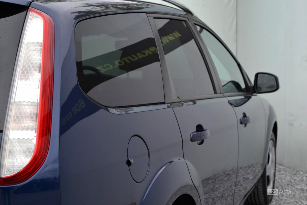 Ford Focus, 2010 - pohled č. 19