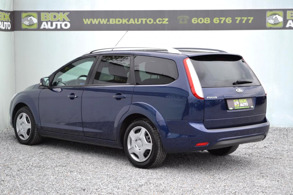 Ford Focus, 2010 - pohled č. 4