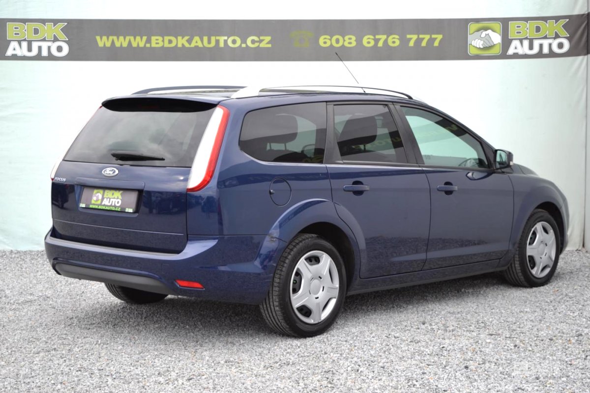 Ford Focus, 2010 - pohled č. 6
