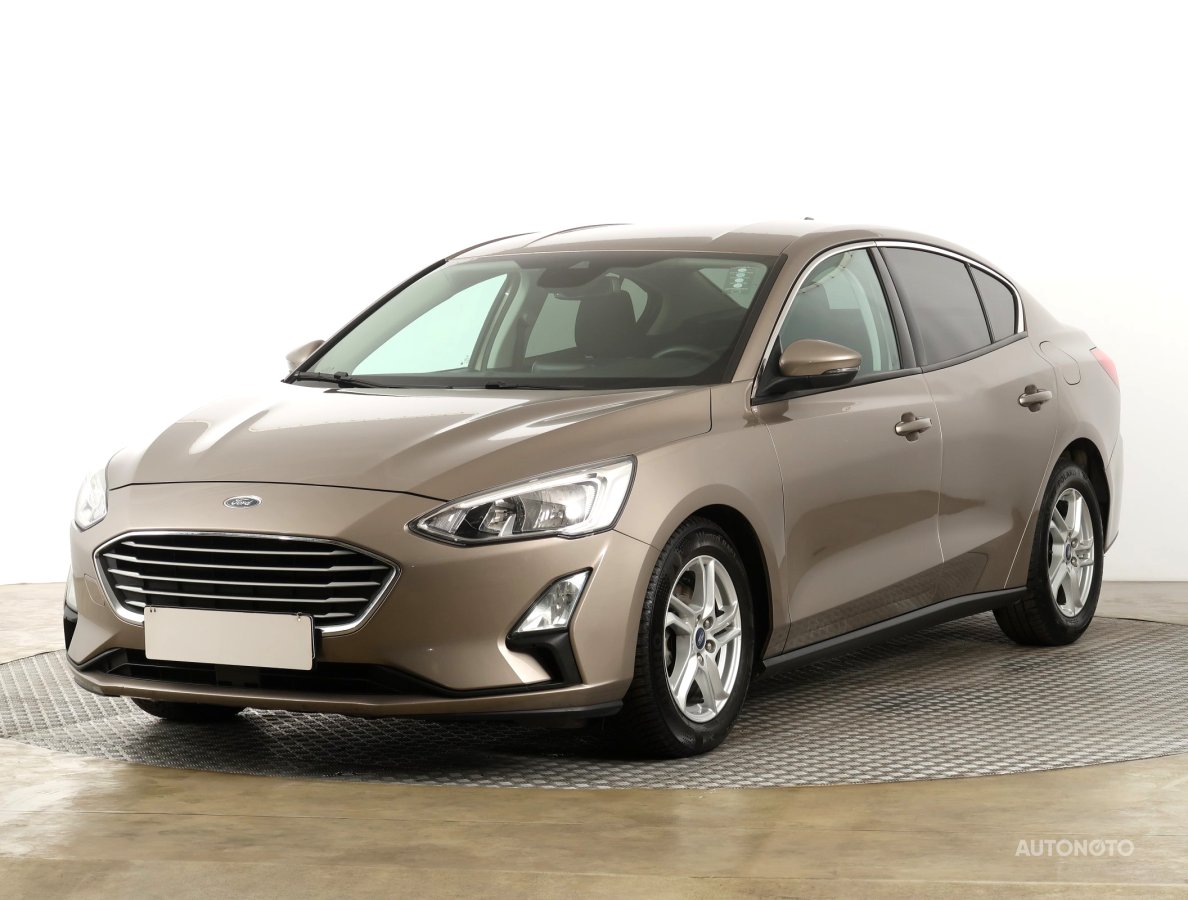 Ford Focus, 2020 - pohled č. 3