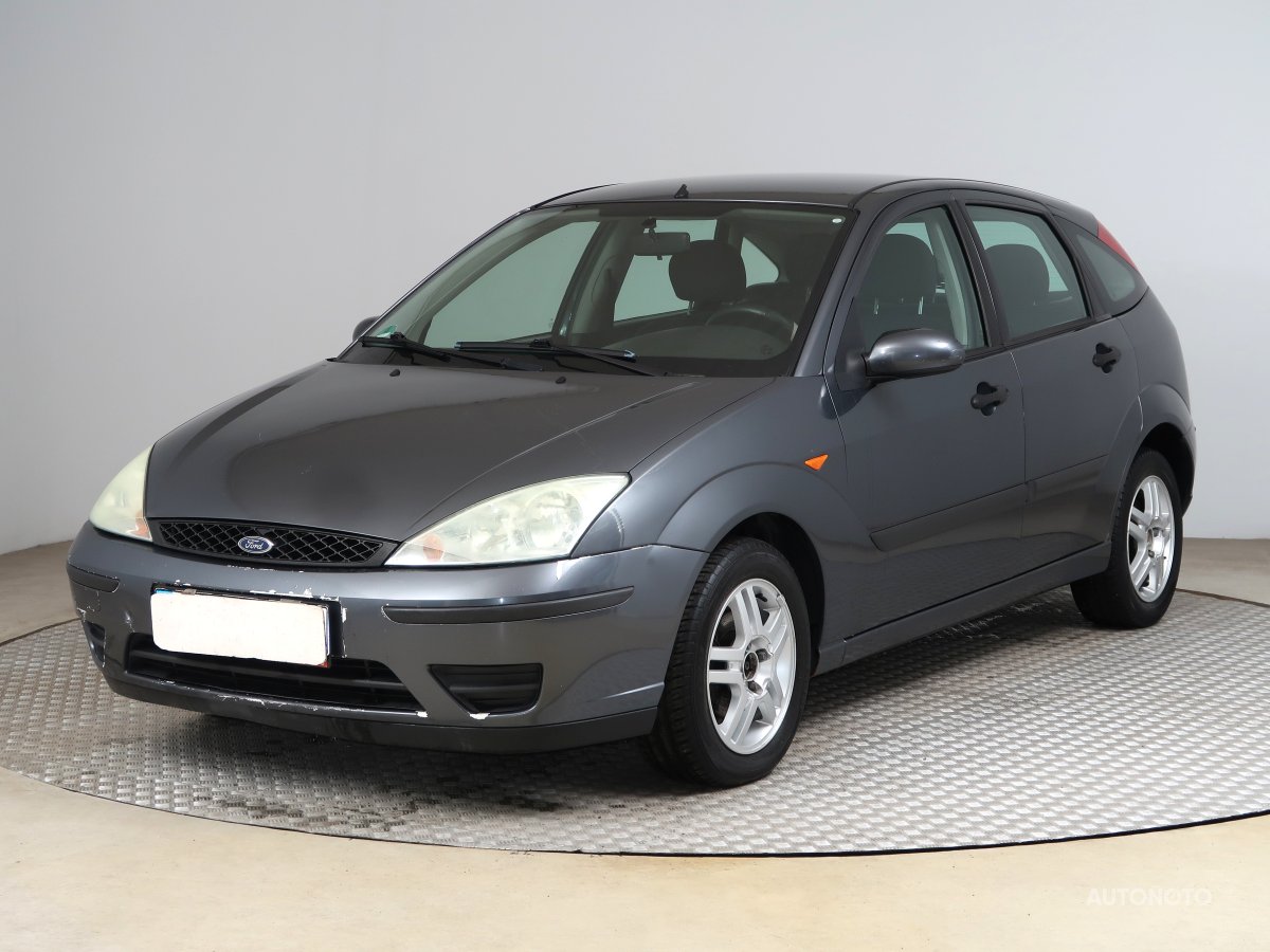 Ford Focus, 2004 - pohled č. 3